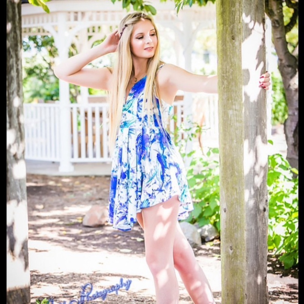 Floral blue mini dress